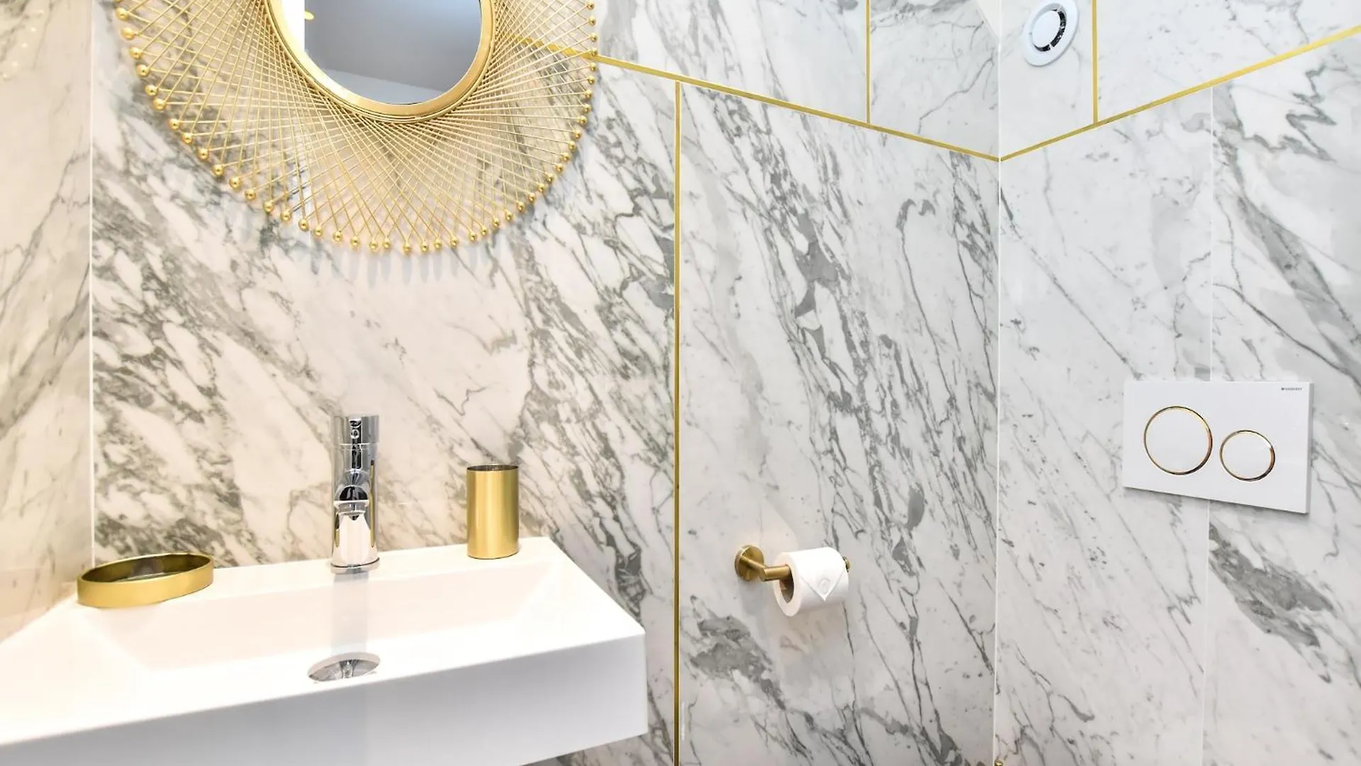 Apartment Luxurious Appartement - 4P- Madeleine St Honore - 1G Paris France